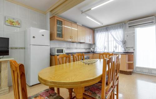 Orihuela Apartamento | Amazing Apartment In Orihuela