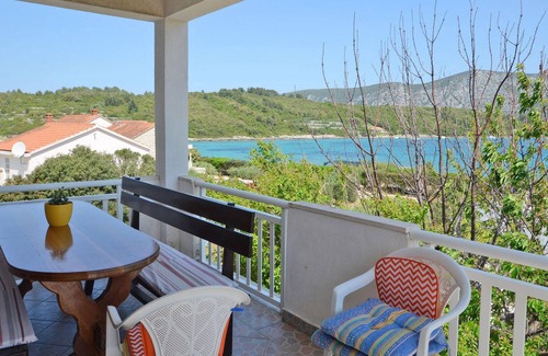 Kneza Apartamento | Amazing Apartment in Racisce With Wifi and 3 Bedrooms