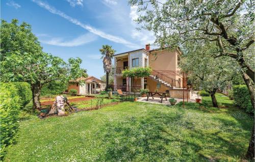 Babici Apartamento | Amazing Apartment In Umag With Wifi