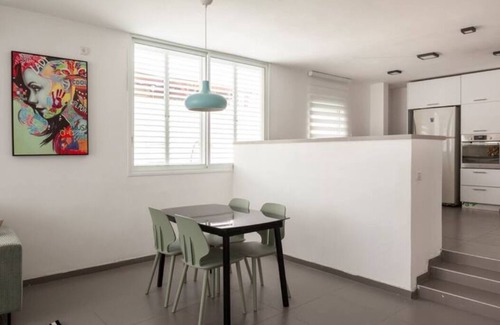 Bat Yam Apartamento | Amazing APT Bat-Yam Near Beach