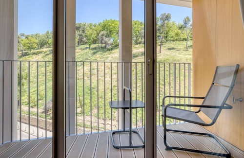 Moncloa - Arguelles Apartamento | Amazing Argüelles 2BR, near Royal Palace and Madrid Rio, by Blueground