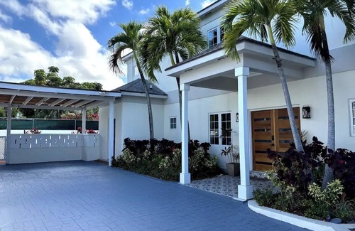 Nassau Villa | Amazing Bahamas Villa - Private Pool, Outdoor Oasis, Oceanview, Sandy Beach