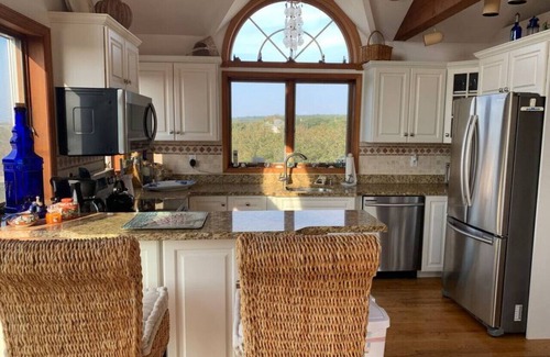 Southold Casa | Amazing Beach House in the North Fork Wineries