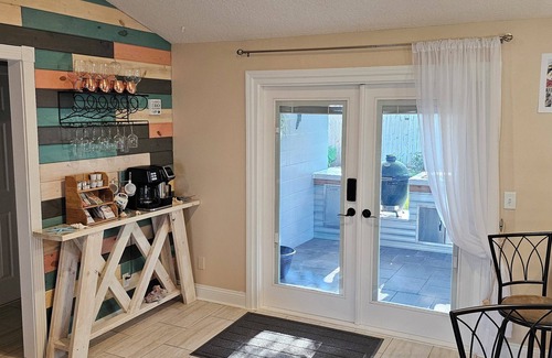 Atlantic Beach Casa | Amazing Beach Oasis /Mayo Clinic/Backyard Fun/ Gym!