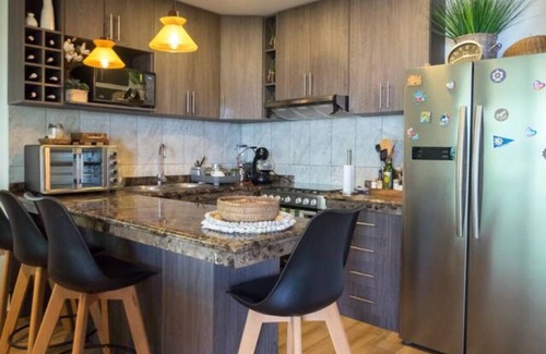 Las Nunez Apartamento | AMAZING BEACHFRONT 3 BEDROOM 4 BATH APARTMENT