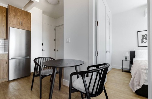 Park Slope Apartamento | Amazing Boerum Hill 2BR w/ Elev & Gym, nr Entertainment, by Blueground