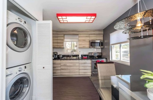 Hillcrest Casa | Amazing Canyon Views, 1 Blk to Zoo/Balboa park, PK