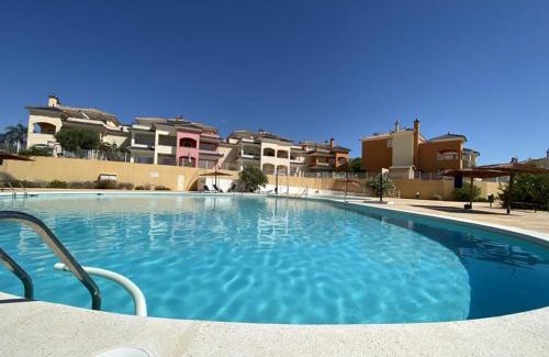 Caserio Los Tarquinos Apartamento | Amazing Casa Sienna, with a shared pool