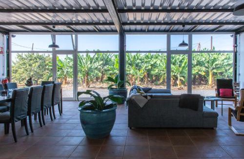 Frontera Casa | Amazing Coast House On A Tranquil Organic Farm