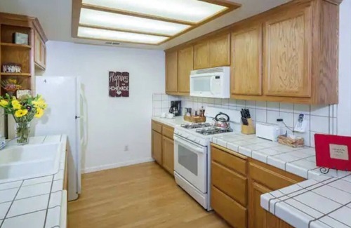 Mariposa Casa | Amazing comfort, family friendly, perfect home base for a Yosemite Adventure!