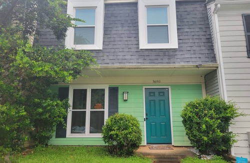 Stone Mountain Casa | Amazing cozy 2bdrm 2 1/2bth Townhome w/ screened patio, close to Dwntwn Atlanta!