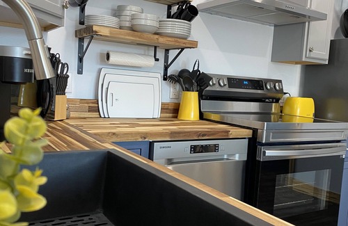 Darby Apartamento | Amazing Downtown Corner Suite