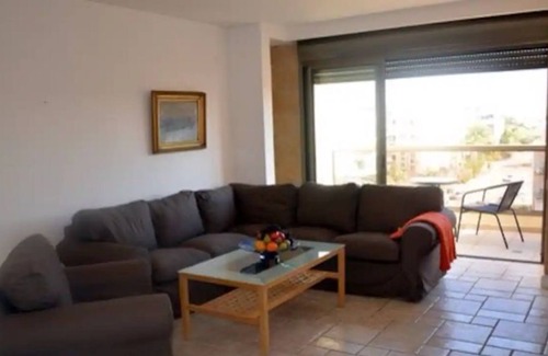 Ra'ananna Apartamento | Amazing duplex flat, Raanana
