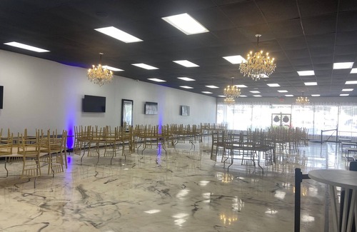 Addison Heights Casa | Amazing Event Space with Ample Parking