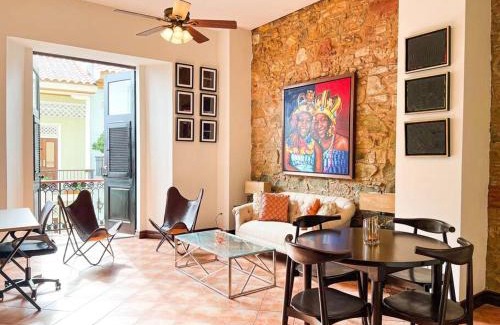 Casco Viejo Apartamento | Amazing experience in Casco Viejo historical site1
