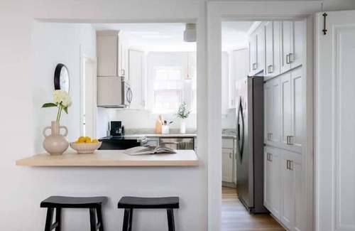 Milwaukee Casa | Amazing Family Home in Whitefish Bay!