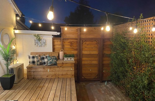 Napa Cabaña | Amazing Farmhouse Style Cottage Near Downtown Napa!