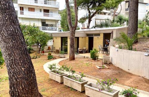 Vouliagmeni Casa | Amazing Garden House