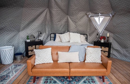 Kamas Cabina | Amazing Geo-deistic Dome with AC and Heat in charming Woodland