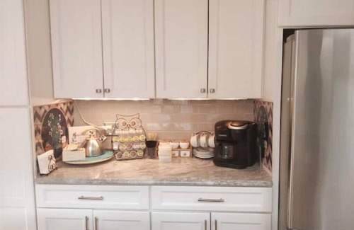 Wolcott Casa | Amazing GParadise with King Bed, Private Pool and BBQ