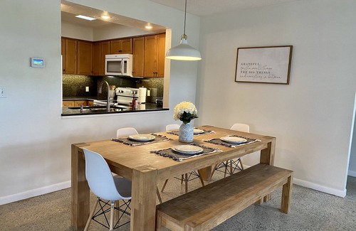 Palma Sola Casa | Amazing heated pool & spa just minutes from Anna Maria Island