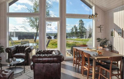 Arjang Casa | Amazing Home In Årjäng With Kitchen