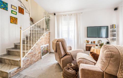 Aznalcazar Casa | Amazing Home In Aznalcázar With Wifi
