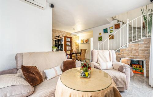 Aznalcazar Casa | Amazing Home In Aznalcázar With Wifi
