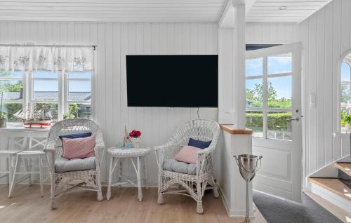 Hvidbjerg Strand Casa | Amazing Home In Børkop With Wifi