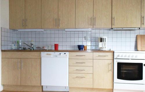 Fjaler Casa | Amazing Home In Dale I Sunnfjord