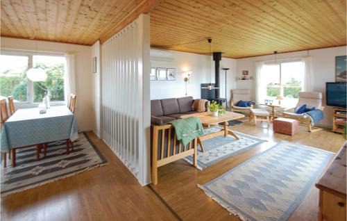 Ebeltoft Casa | Amazing Home In Ebeltoft With Wifi