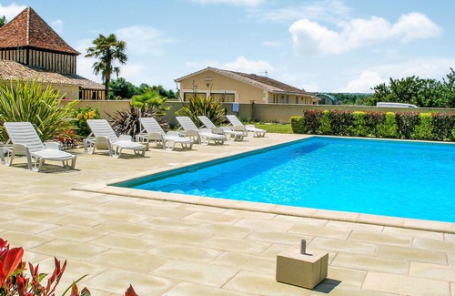 Gardonne Casa | Increíble casa en Gardonne con WiFi