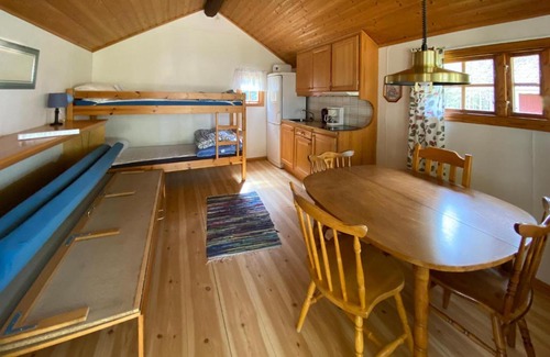 Unnaryd Casa | Amazing Home In Jälluntofta With Wifi