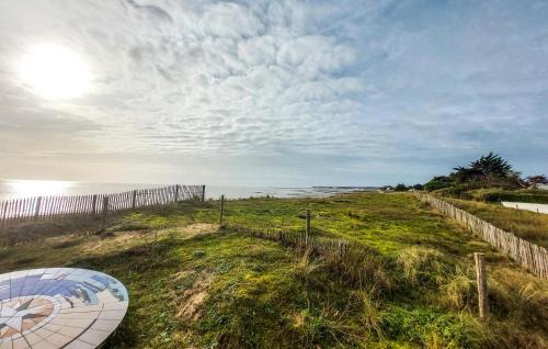 La Gueriniere Casa | Amazing Home In La Gueriniere With Wifi