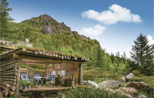 Valberg Casa | Amazing Home In Leknes With Kitchen