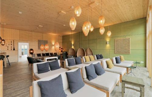 Lembruch Casa | Amazing Home In Lembruchdümmer See