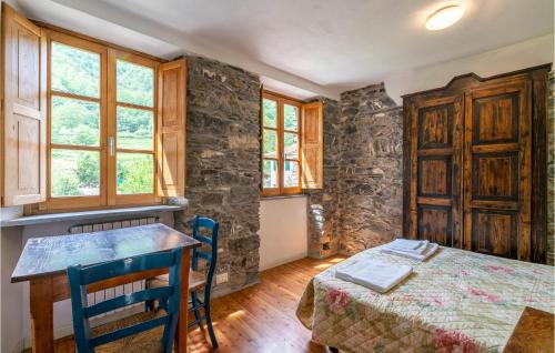 Loco Casa | Amazing Home In Loco Di Rovegno