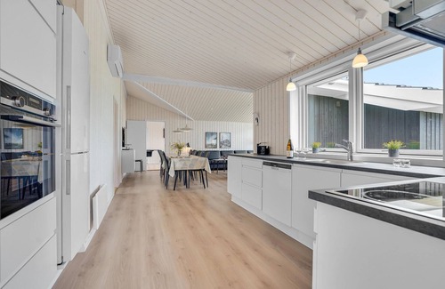 Nr. Lyngby Strand Casa | Increíble casa en Løkken con cocina