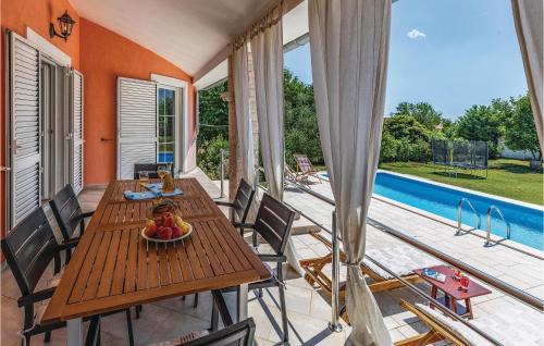 Marcana Casa | Amazing Home In Marcana With Wifi