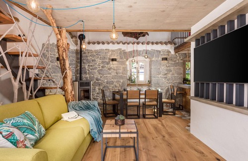 Matulji Casa | Increíble casa en Mucici con cocina.