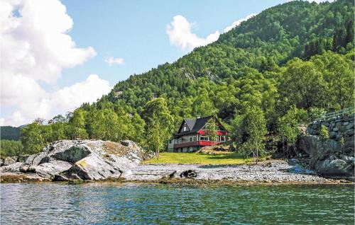 Fusa Casa | Amazing Home In Nordtveitgrend