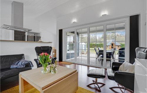 Udbyhøj Casa | Amazing Home In Ørsted With Kitchen