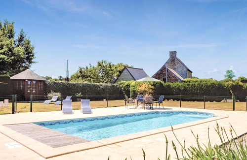 Le Ru Casa | Amazing Home In Pleudaniel