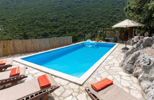 Ploce Casa | Increíble casa en Ploce con sauna