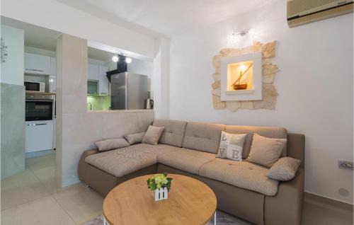 Razanj Casa | Amazing Home In Razanj