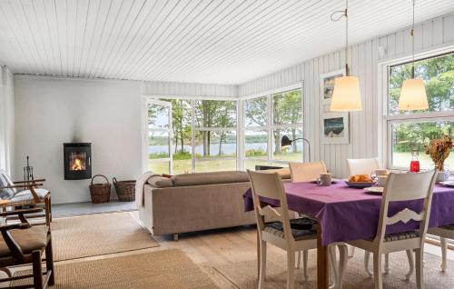 Ronbjerg Casa | Amazing Home In Roslev With Wifi