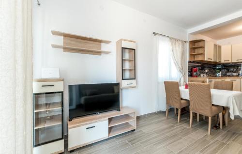 Sibenik Casa | Amazing Home In Sibenik