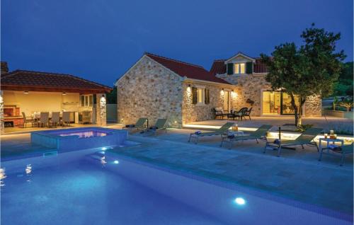 Supetar Casa | Amazing Home In Supetar