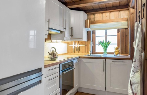 Mælem Casa | Amazing home in Trysil with house a mountain view
