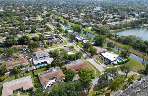 Plantation Casa | Amazing Home Just Mins To Hospitals Golf & Parks